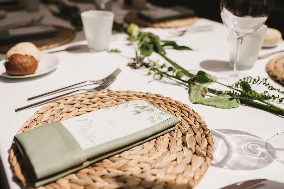 Wedding table — natural textures and small details